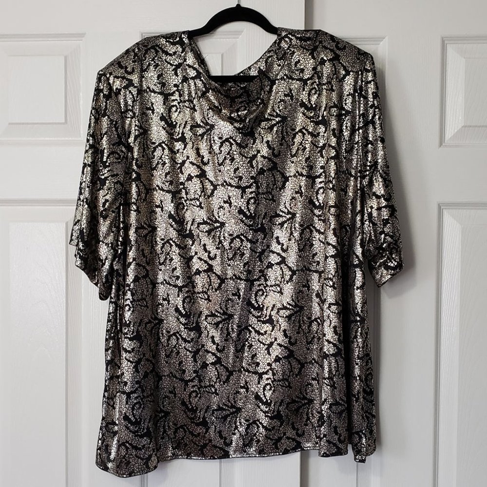 Catherine's 52/32W Black/Silver Metallic Blouse
